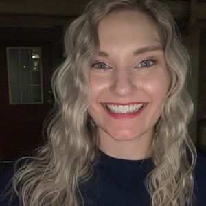 Meet your Posher, Ali